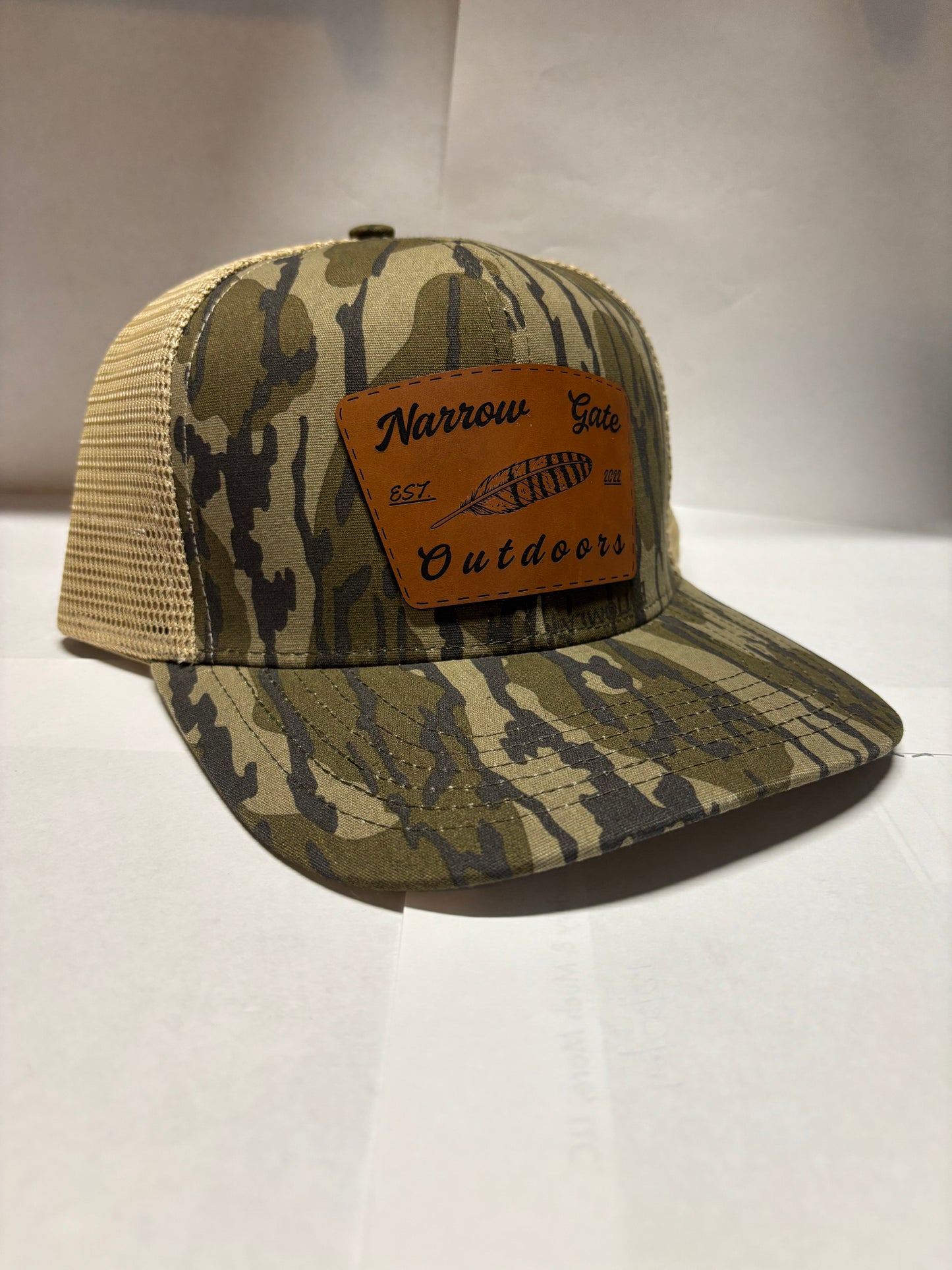 Leather Patch Bottom Land Camo Hat