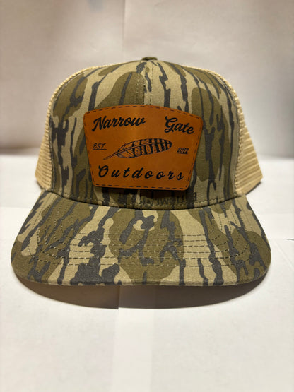 Leather Patch Bottom Land Camo Hat