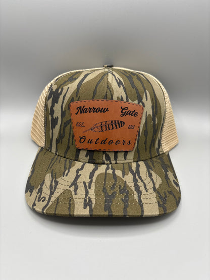 Leather Patch Bottom Land Camo Hat
