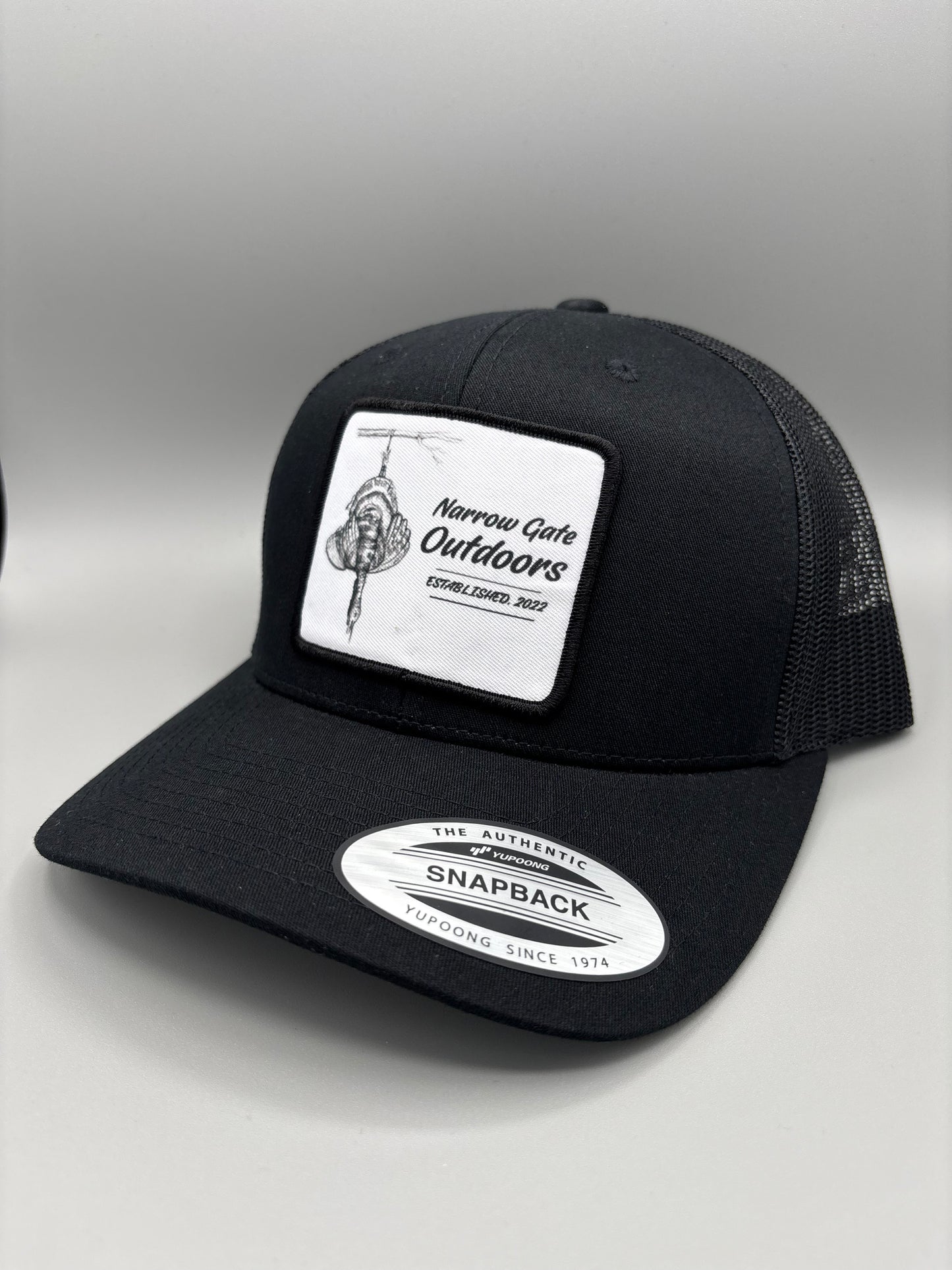 Limb Hanger Patch Hat